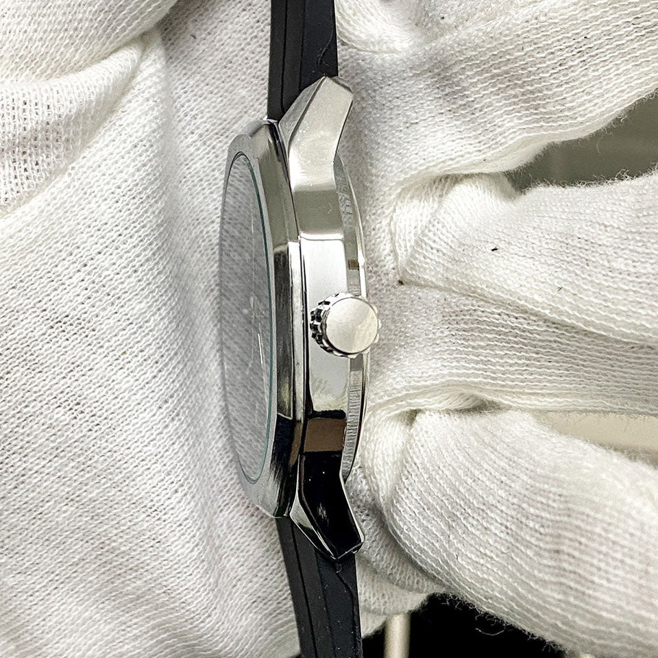 Heyri -  Magnetic Lock & Silicone Rubber Straps Watch