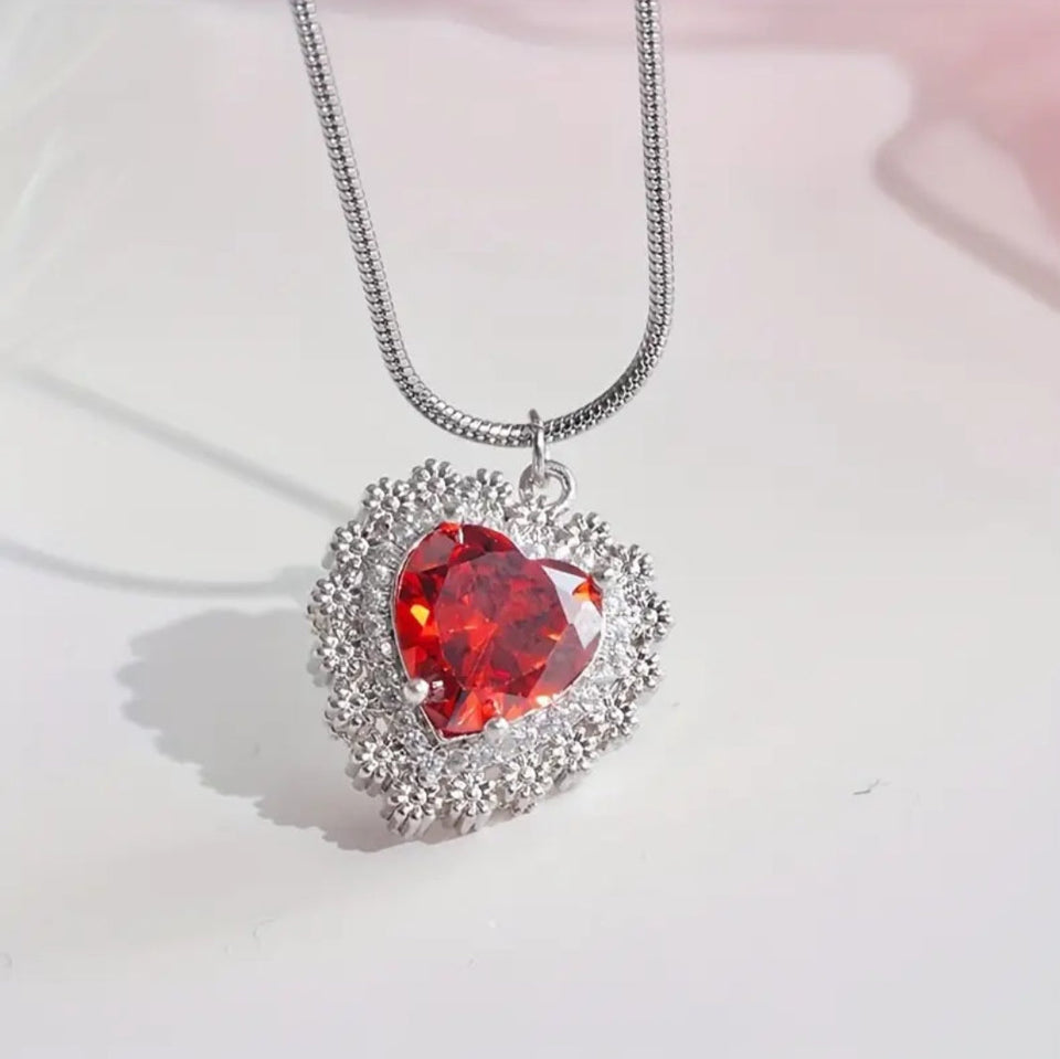 Heart & Sword Necklace💖👩‍❤️‍👨 Couple Necklace