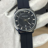 Universe Point Magnetic Lock  & Silicone Straps Watch